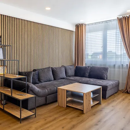 Apartment M4
