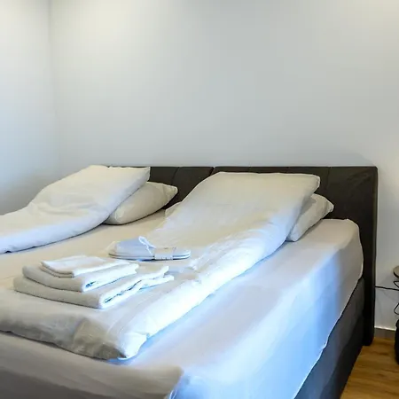 Apartment M4
