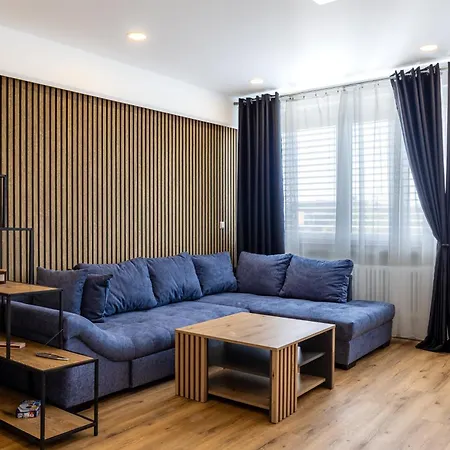 M4 Apartment
